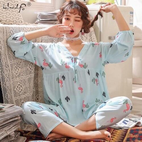 Womens Soft Loose Sleepwear 2019 Sexy V-neck Pajamas Sets Floral Top & pants 2 Piece set Pyjamas Ladie Casual Home Clothing