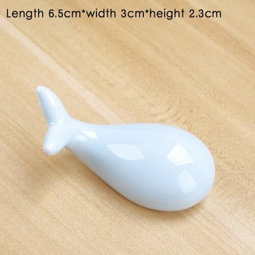 1Pcs Japanese Style Lucky Whale Cute Chopsticks Holder Ceramic Home Hotel Supplies Chinese style Art Craft Kitchen Tools