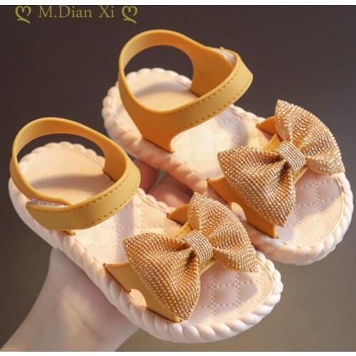 Childrens Cartoon Crystal Bow Slippers Boys and Girls New Summer Childrens Beach Shoes Infants Toddler Childrens Sandals