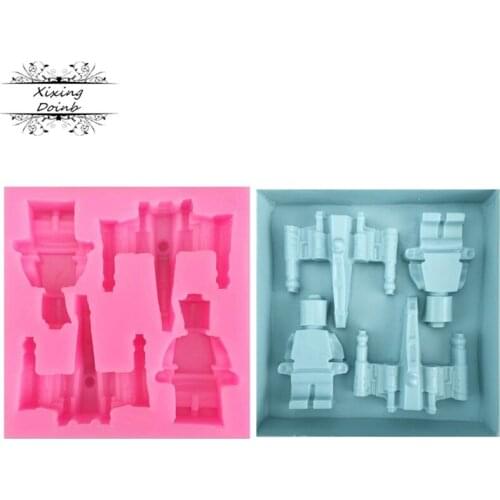 DIY Robot Fighter shape silica gel cake mold candy chocolate jelly cake mold Kitchen Baking accessories