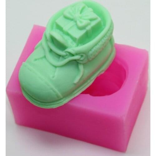 An002 Baby shoes shape silicone mold Handmade Soap Clay craft mold DIY decoration tools