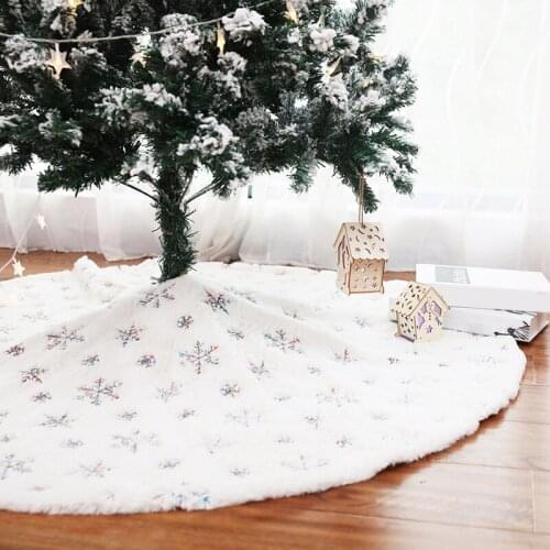 Plush Christmas Tree Skirt Luxury Christmas Tree Bottom Cushion With Sequins Christmas And New Year Family Party Decoration