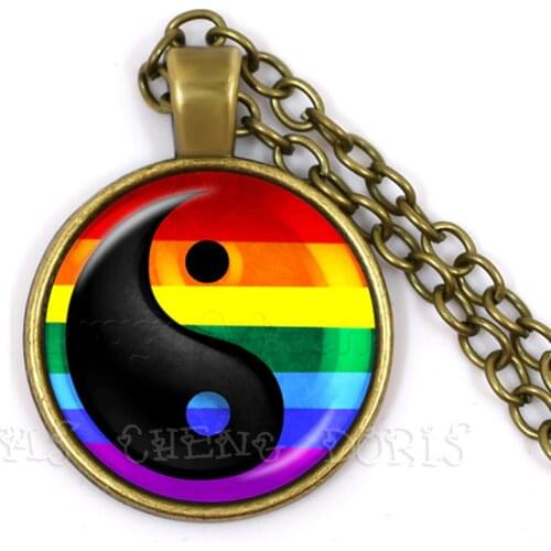 Yin&Yang Rainbow 25mm Glass Dome Pendant Necklace For Women Men Gay And Lesbian Pride Jewelry Parade Demonstration Gift