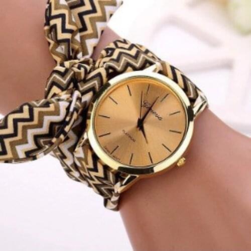 New Fashion Women Cloth Quartz Watches Female Bracelet Watches Aztec Tribal Floral Cloth Strap Brown Classic Dial Wristwatch