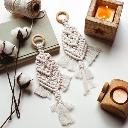 Ins Nordic Style Handmade Braided Feather Dream Catcher for Room Decoration Hanging Home Decor Decoration