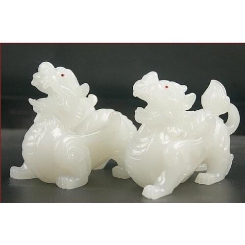 Home Goods White jade PI xiu imitated jade crafts source of goods nancai town house decoration pieces for opening gifts