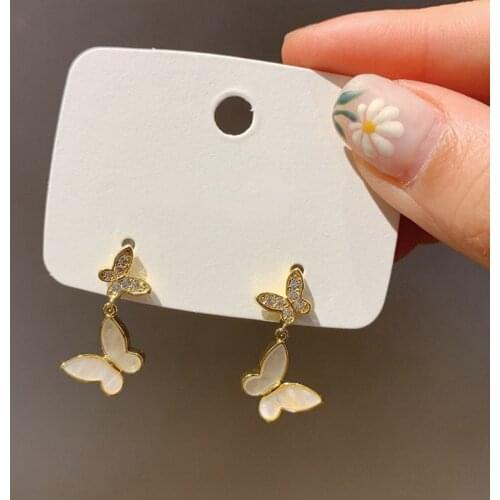 Japan and South Korea Exquisite Simple Small Ear Studs Fresh Temperamental Metal Butterfly Earrings Vigorous Girl Jewelry Gifts