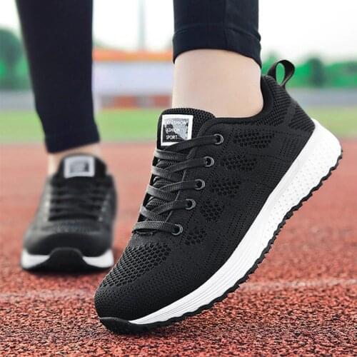 Women Casual Shoes Fashion Breathable Walking Mesh Lace Up Flat Shoes Summer Sneakers Women 2019 New Tenis Feminino