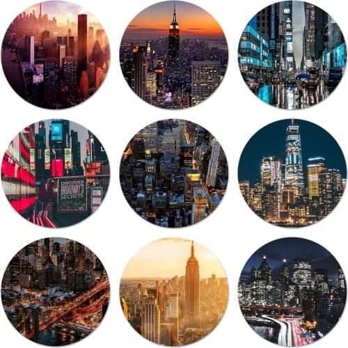 NYC NEW YORK City Icons Pins Badge Decoration Brooches Metal Badges For Backpack Decoration