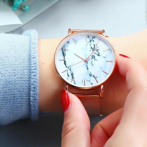 2019 Hot Women Watches TOP Brand Luxury Starry Sky Luxury Fashion Diamond Ladies Magnet Watches Female Clock Relojes Para Mujer
