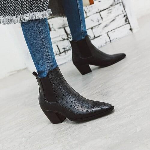 FAMSO Women's Ankle Boots