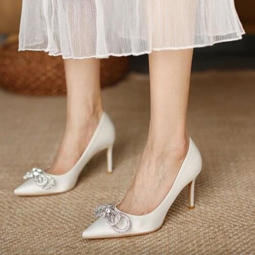 Fashion Sexy Pointed Toed Belt with Bow Satin High Heels Sandals Wedding Shoes for Women Bride