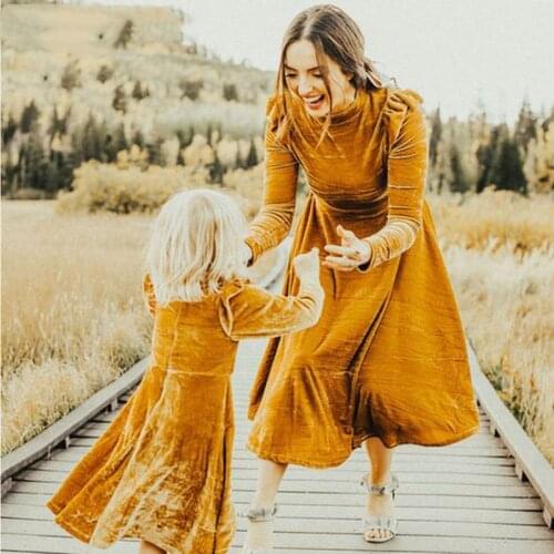Mother daughter dresses Mom and me Women kids girl Autumn Velvet Long Sleeve Mother Daughter Dresses princess Family matching