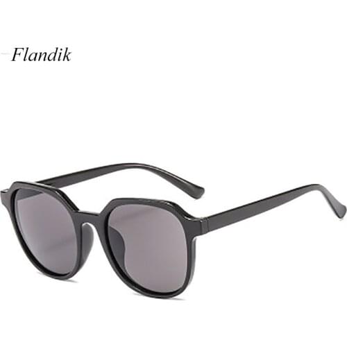 2020 New Fashion Women Cat Eye Classic Polarized Sunglasses Plastic Luxury Vintage Outdoor Driving Shades For Men/Women