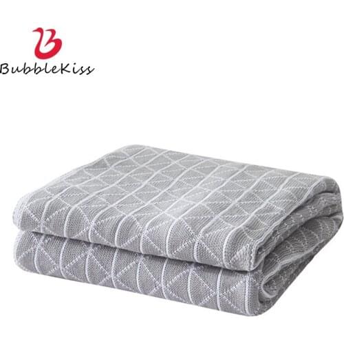 Bubble kiss Fleece Blankets On The Sofa