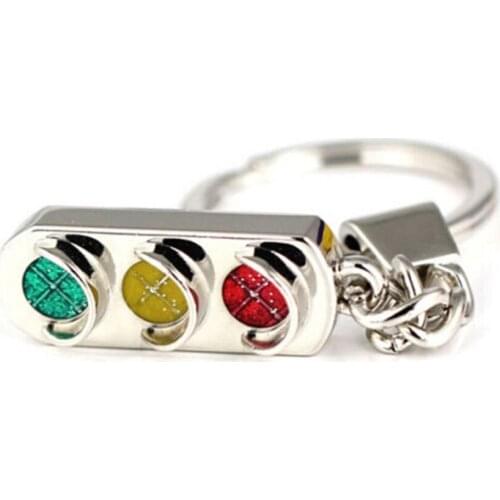 1Pcs Red And Green Lights Keychain Traffic Light Key Rings Car Key Chain Gifts