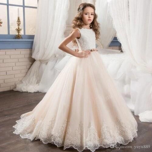 Flower Girls Dresses For Weddings Champagne Tulle Appliques Tea Length A Line Girls Pageant Gowns Zipper Back Customized Kids Pa