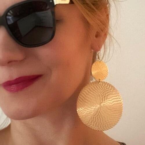 Exaggerated golden drop earrings for women statement jewelry Fashion big round circle shaped dangle earring Punk earings earing