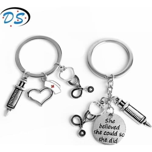 Dongsheng jewelry Doctor Medical Tools Stethoscope Syringe Pendants Key Chains Nurse Medical students Gifts Keychain llaveros