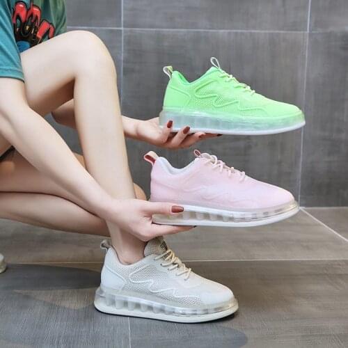 ZHENZU Skateboarding Shoes