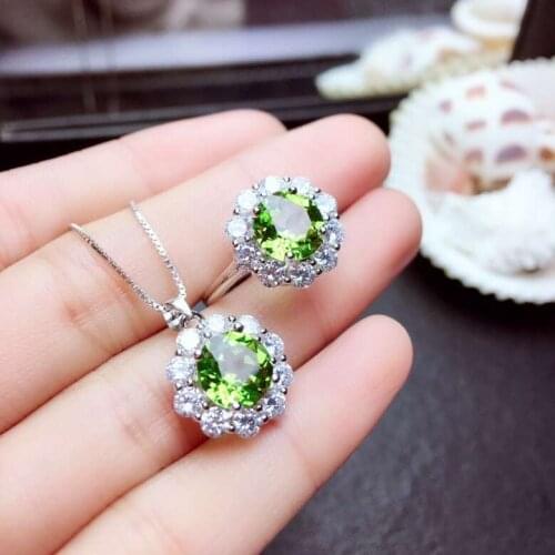 Natural green peridot Ring Pendant Natural olivine Jewelry Set 925 Silver fashion round Sun flower Women party gift fine jewelry