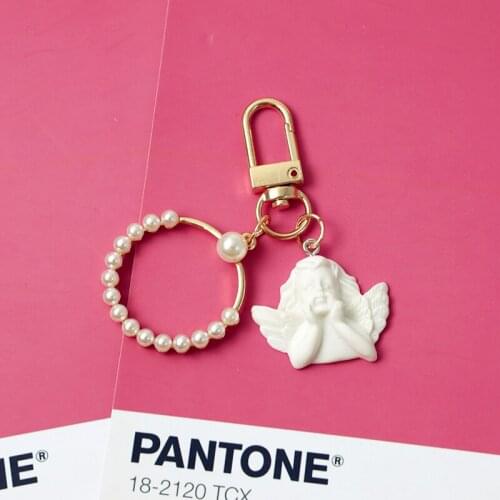 Sweet Baroque Angel Vintage Silumated Pearl Heart Shape Gold Plated Key Chains Bag Pendent Charm Airpods Accessories D645