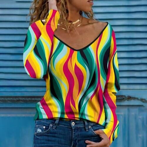 2021 Autumn Geometric V Neck T-shirt Women Long Sleeve Casual Tops Fashion Abstract Oversized Tee Shirts Fall