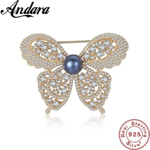 2 Colors Vintage Gold Cute Animal & Insect Butterfly Brooches Pins for Women Crystal Brooch Clothing Accessories Fashion Jewelry