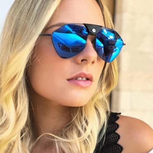 Elegant Ladies Polarized Sunglasses Women Man Luxury Brand Designer Leather Bridge Sun Glasses Female Vintage Mirror Shades