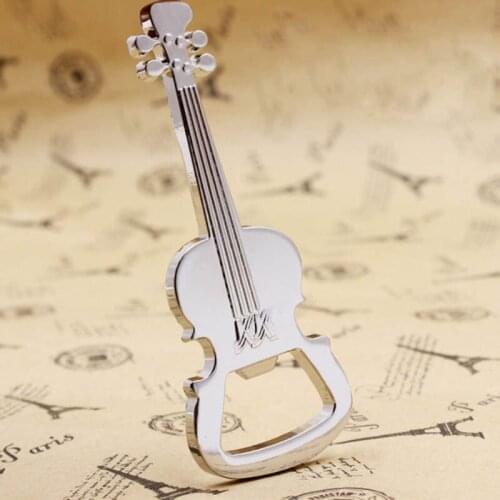 1PC Guitar Shape Pendant KeyChains Mans Beer Opener Keychain Keyring Music Lover Nice Gift Kitchen Bar Accessories Bottle Opener