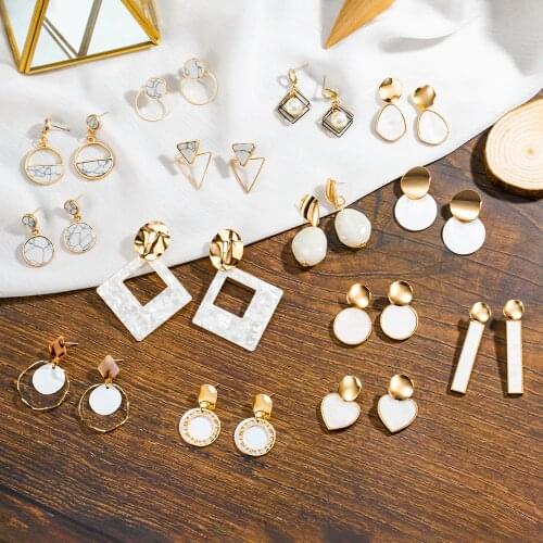 LOVR Korean Acrylic Earrings Vintage Geometric Round Earrings For Women 2020Fashion Jewelry Dangle Drop Female kolczyki Earingss