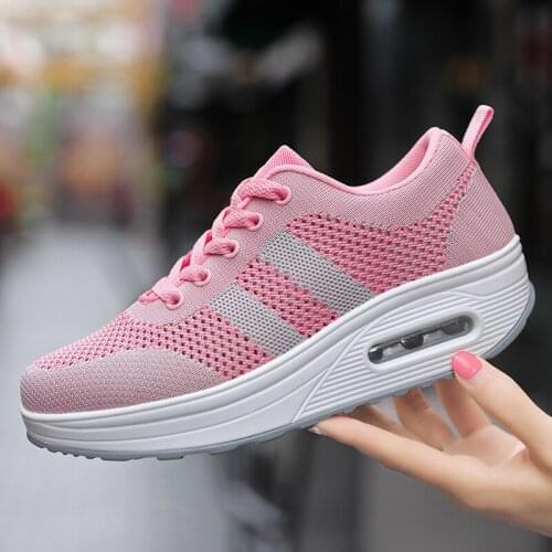 Air Cushioning Women Running Shoes Height Increasing Sneakers Women Breathable Mesh Casual Swing Elasticity Trainers Sport Shoes