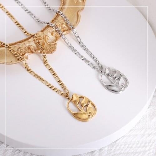 Amaiyllis 18K Gold Vintage Tulip Flower Clavicle Chain Pendant Necklace Simple Figaro Chain Necklace For Women Jewelry