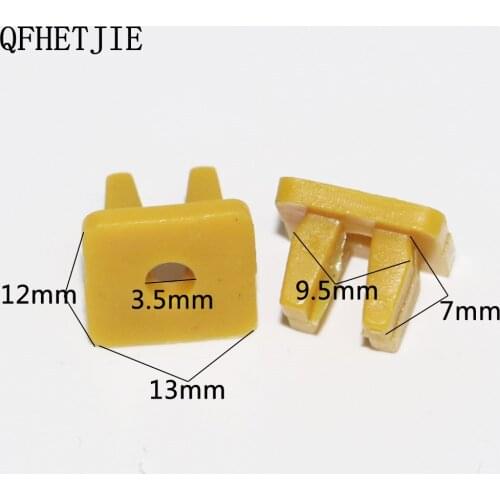 100 Plastic Clips With Fasteners Yellow Square Universal Car Lights Fixing Buckle auto parts