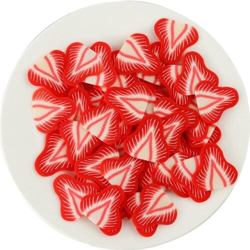 050 fake strawberry Imitation fruit slice model vegetable props plastic PVC strawberry sheet interior decoration 2.7*2.7*0.1cm