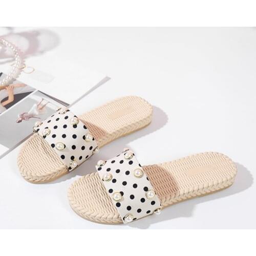 Larged-Sized 43 Korean Design New 2021 Womens Dots Flat Slippers Pearl Flock Indoor Shoes Outdoor Slides