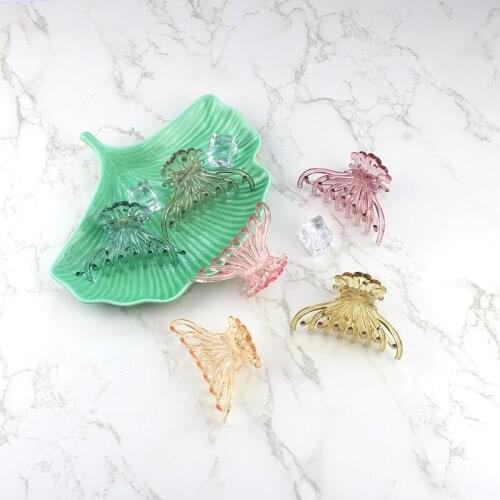 Women Hair Claw Hairpins Candy translucent colors Women Hair Crab Hair Clips Women Make UP Washing Tool Hair Accessories SY08