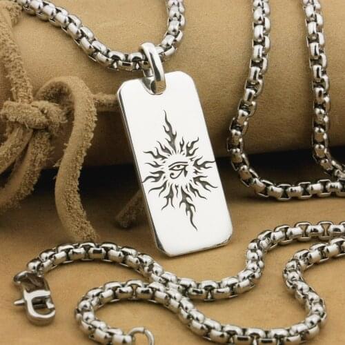 LINSION 925 Sterling Silver High Detail Deep Engraved EYE OF HORUS EGYPTIAN GOD Charm Dogtag Pendant 9X120