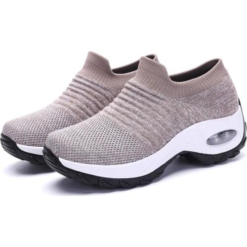 Plus Size Big Sole Women Shoes Sport Elastic Socks Sneakers Woman Basket Running Femme Platform Sports Shoes Woman Brown B-473