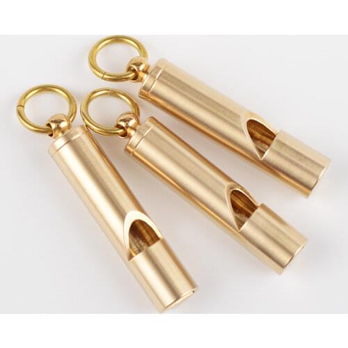 1Pcs Vintage Brass Whistle Handmade Survival Whistle Keychain Pendant Outdoor EDC Tool Football Basketball Sports Whistle
