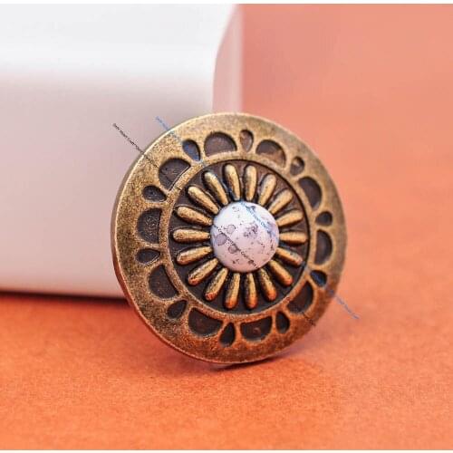 10X 30mm Retro Brass Daisy Floral White Bead Conchos for Leathercraft Western Cowboy Luggage Bag Accessories Wallet Decor