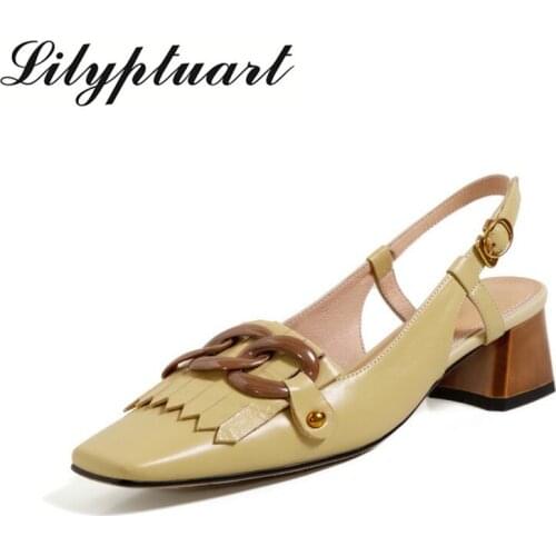 In the summer of 2021, womens new fashionable leather Baotou sandals are casual, comfortable and wear-resistant sandals
