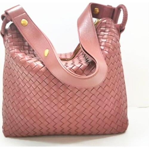 Brand Designer Handbags Womens Leather Bucket Bag Sheepskin Woven Luxury Pink Shoulder Bag Messenger Female Tote Large Capacity