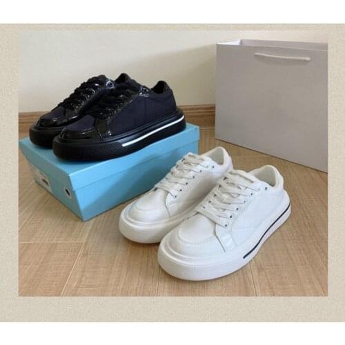 LION SCREAM Women's Sneakers