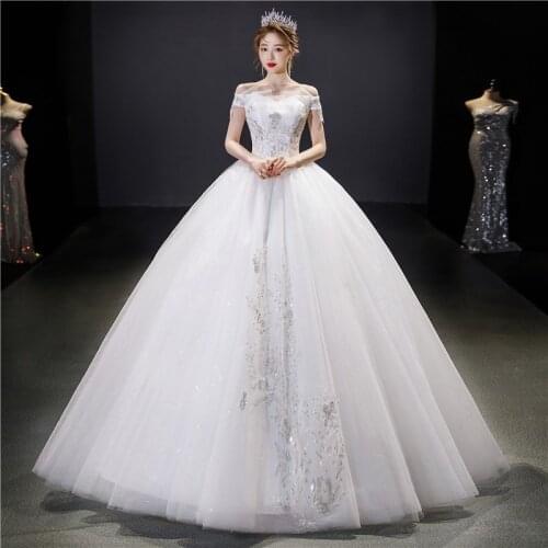 Simple 2021 New Wedding Dress Elegant Boat Neck Off The Shoulder Lace Princess Embroidery Beading Sequined Plus Size Bride Gown