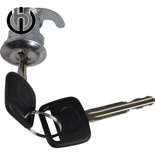 69052-0D130 69051-12530 DOOR LOCK For ETIOS HATCH AND SEDAN AFTER 2012 690520D130 6905112530