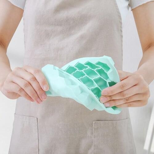 Honeycomb Ice Cube Tray 37 Cubes Silicone Ice Cube Maker Mold With Lids Easy Release For Whiskey Cocktail Cold Drink Home