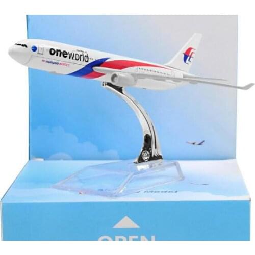 16cm Alloy Metal Airplane Model Air Malaysia Airlines A330 Aircraft Plane Model W Stand Gift