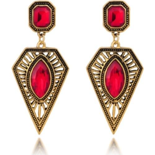 Retro Exaggerated Crystal Rhinestone Earring Luxury Gem Geometric Triangle Stud Earring for Women Long Statement Earring 2150