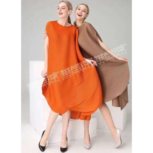 Solid Color Dress New Female Irregular Large Size Miyake Pleated Dress Sleeveless